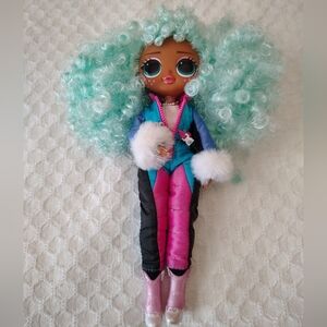 L.O. L Surprise! O. M. G. Winter Chill Icy Gurl Fashion Doll.